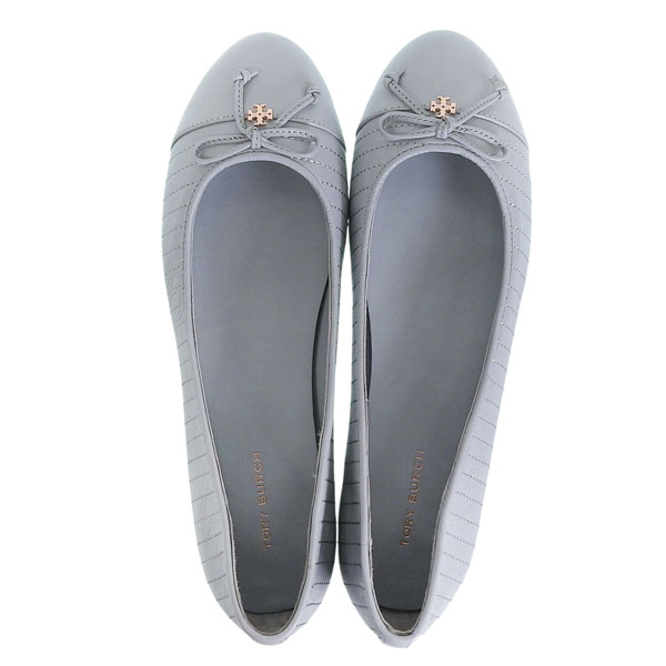 トリーバーチ 靴 レディース パンプス アウトレット 23.5cm レザー グレー CAP-TOE QUILTED BALLET 156249-029235 TORY BURCH_1