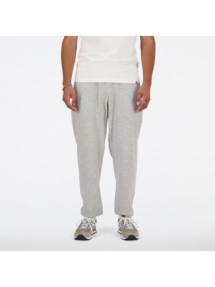 ニューバランス New Balance Sport Essentials Small logo スウェットジョガー ロングパンツ