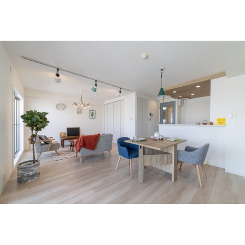 東谷 / モティ ソファ二人掛 (ナチュラル) (W111×D66×H72×SH40) (送料無料[北海道・沖縄送料別])の通販は