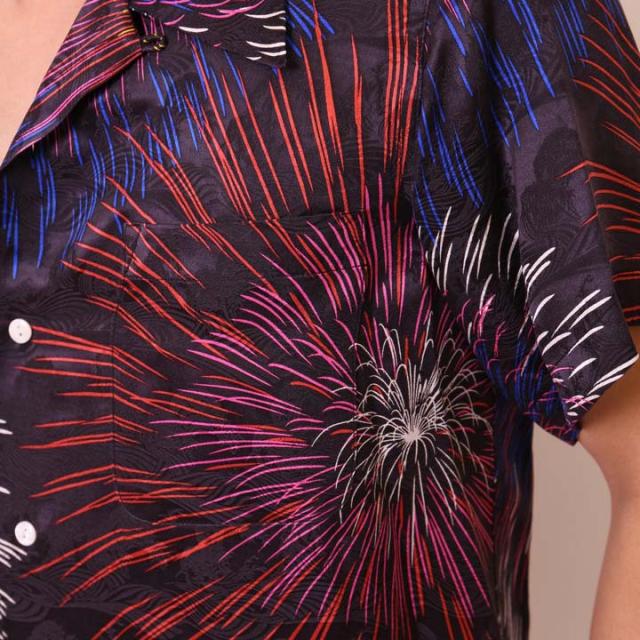 在庫限りセール SALE 30%off 花旅楽団SCRIPT[花火]シルク半袖 和柄アロハシャツ(SS-403)半袖シャツ ご奉仕品の為返品交換不可 在庫限りセール SALE 30%off 花旅楽団SCRIPT[花火]シルク半袖 和柄アロハ