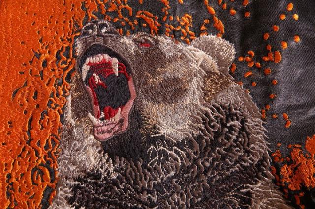 satori さとり 月に熊 和柄 刺繍 スカジャン ブラック(GSJR-014