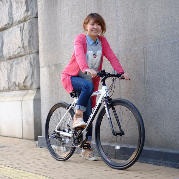 [予約 12月下旬以降]【メーカー直送】 CANOVER CAC-028 KRNOS ホワイト クロスバイク