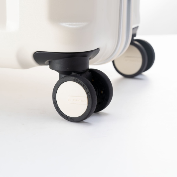 スーツケース フレームタイプ 96L コーラルピンク 前輪ストッパー機能