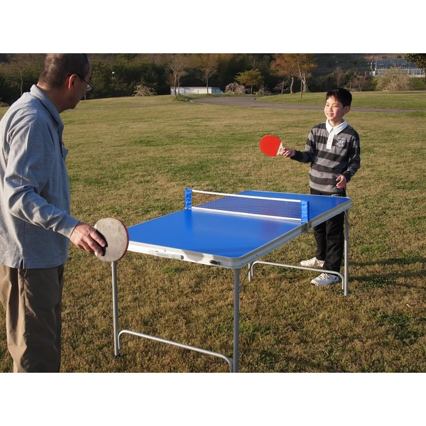 ピンポン台 どこでも遊べる折りたたみ卓球台 ピンポン櫂 ピンポン天然ゴム ピンポンどんぶり鉢 ピンポンサイバー空間 仕かける 細長い切口に納める 持っていく能力のある