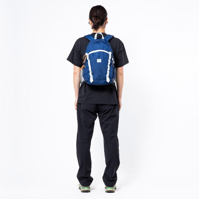 vt day pack f karrimor カリマー リュック vtデイパック VT デイパック F 501220 ブランド バックパック 20 20l リュックサック ザック メンズ レディース ダブルサイドポケット サイドポケット 大容量 大人 軽量 軽い 通勤 通学 ブラック 黒 バッグ 鞄 2025 冬 春 春夏_16
