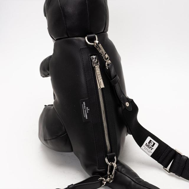 mihara yasuhiro T-rex sholder bag ミハラヤスヒロ Tレックス ショルダーバッグ レディース メンズ A14BG707 斜めがけ 肩掛け 大人 ブランド おしゃれ かっこいい かわいい 本革 革 羊革 シープスキン 恐竜 クラッチバッグ 黒 ブラック シルバー 鞄 バッグ 2025 冬 春 春夏_8