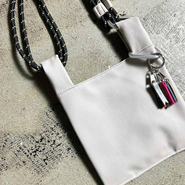 2way ショルダーバッグ ショルダー 軽量 スクエア レディース メンズ バッグ 斜めがけバッグ 斜めがけ 大人 上品 ブランド 小さめ ミニトートバッグ オシャレ トートバッグ 可愛い 肩掛け きれいめ 持ち手長い 2024 秋 冬の通販は