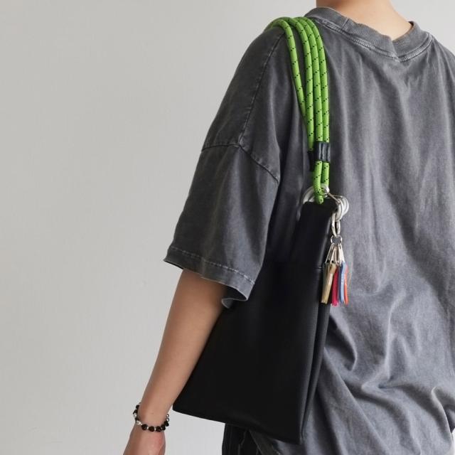 2way ショルダーバッグ ショルダー 軽量 スクエア レディース メンズ バッグ 斜めがけバッグ 斜めがけ 大人 上品 ブランド 小さめ ミニトートバッグ オシャレ トートバッグ 可愛い 肩掛け きれいめ 持ち手長い 2024 秋 冬の通販は