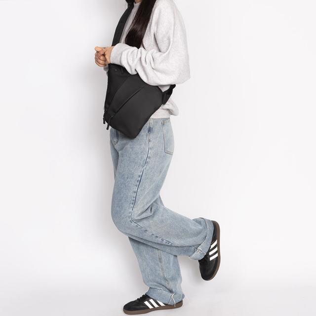 ボディバッグ メンズ レディース ブランド スリングバッグ 軽量 大人 ワンショルダーバッグ ワンショルダー ホルスターバッグ ハンティングバッグ ショルダー バッグ 斜めがけバッグ 斜めがけ 撥水 上品 斜めかけ 可愛い 鞄の通販は