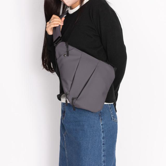 ボディバッグ メンズ レディース ブランド スリングバッグ 軽量 大人 ワンショルダーバッグ ワンショルダー ホルスターバッグ ハンティングバッグ ショルダー バッグ 斜めがけバッグ 斜めがけ 撥水 上品 斜めかけ 可愛い 鞄の通販は