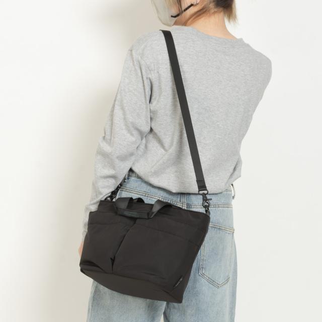 SML sml バッグ ヘルメットバッグ トートバッグ ファスナー付き ショルダーバッグ メンズ レディース 斜めがけ 大人 軽量 撥水 大容量 小さめ かっこいい ブランド 上品 ショルダー ペットボトル おしゃれ 斜めがけバッグ 斜めかけ 軽い ブラック 黒 鞄 2025 春 春夏 夏_14