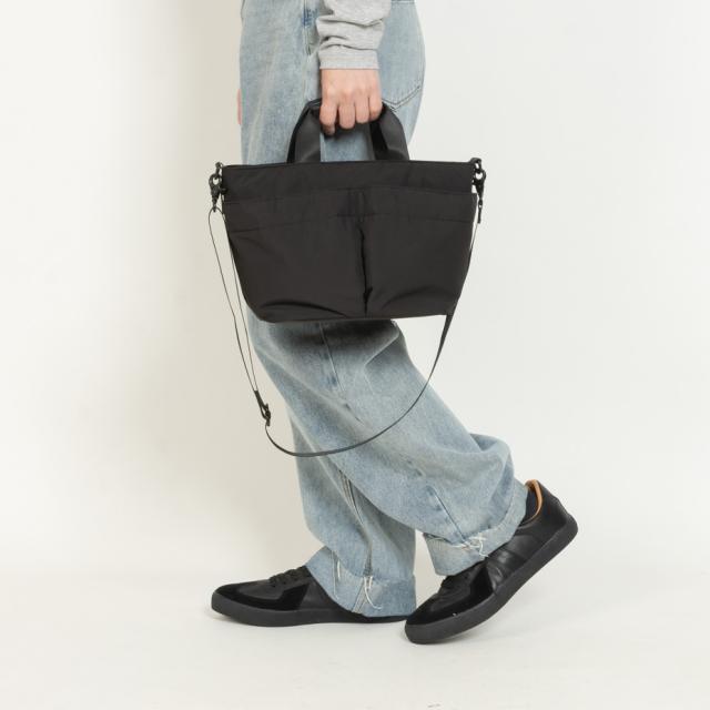 SML sml バッグ ヘルメットバッグ トートバッグ ファスナー付き ショルダーバッグ メンズ レディース 斜めがけ 大人 軽量 撥水 大容量 小さめ かっこいい ブランド 上品 ショルダー ペットボトル おしゃれ 斜めがけバッグ 斜めかけ 軽い ブラック 黒 鞄 2025 春 春夏 夏_15