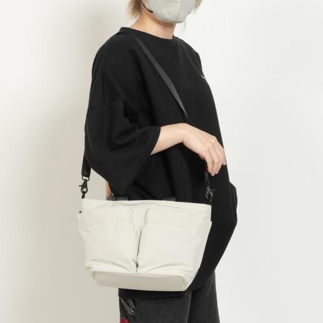 SML sml バッグ ヘルメットバッグ トートバッグ ファスナー付き ショルダーバッグ メンズ レディース 斜めがけ 大人 軽量 撥水 大容量 小さめ かっこいい ブランド 上品 ショルダー ペットボトル おしゃれ 斜めがけバッグ 斜めかけ 軽い ブラック 黒 鞄 2025 春 春夏 夏_17