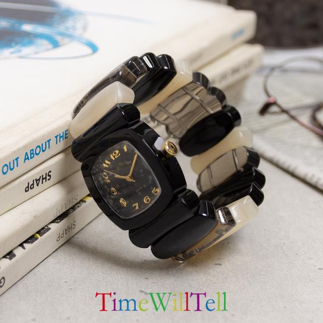 time will tell 腕時計 タイムウィルテル レディース メンズ 見やすい 電池式 アナログ ウォッチ おしゃれ かわいい オシャレ 可愛い 男女兼用 時計 通すだけ トノー型 日本製ムーブメント バングルウォッチ バングル 伸びる バンド ゴムバンド 文字盤 見やすい