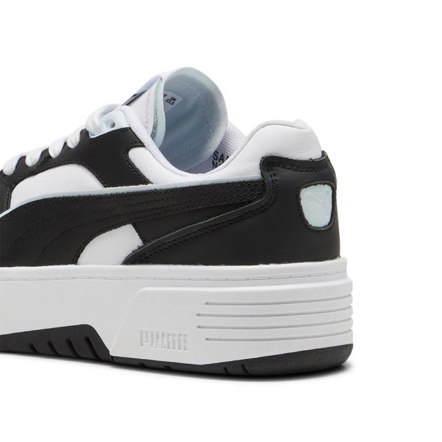 スニーカー PUMA（プーマ） 厚底　新品 ブラック/ホワイト プラットフォームスニーカー PUMA レディース プラットフォーム スマッシュ 靴