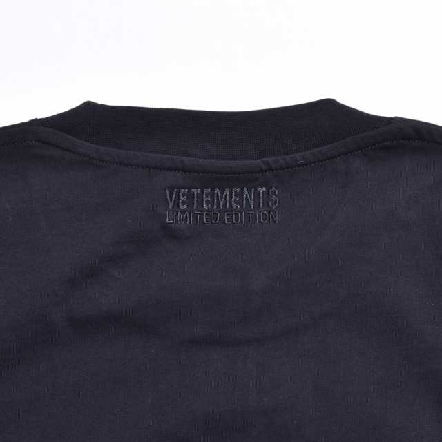 VETEMENTS ヴェトモン ロゴラベル Tシャツ