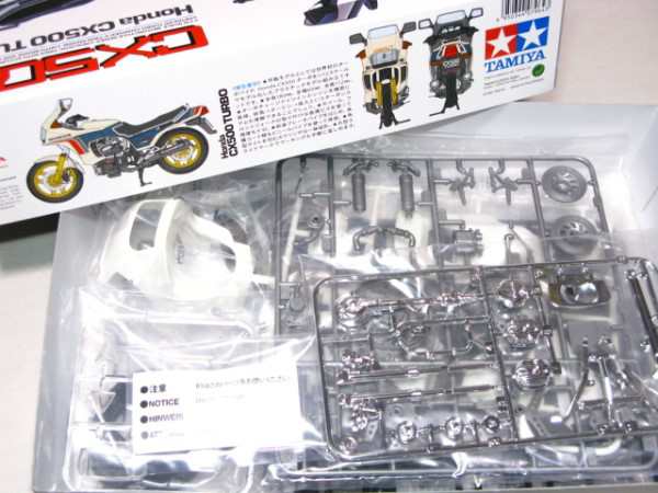 Honda CX500 ターボ 1/12 スケール プラモデル ホンダ (16) タミヤ模型 (市)☆の通販はau PAY マーケット -  ホビーショップ遠州屋 | au PAY マーケット－通販サイト