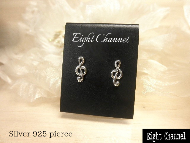 ト音記号のピアス 音符 シルバー Silver925 銀 送料無料 音楽 ロック パンク Rock 軽音 V系 バンギャ Pi 3609の通販はau Pay マーケット Eight Channel