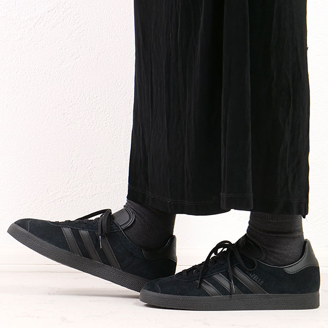 アディダス オリジナルス adidas Originals スニーカー ガゼル [EOZ88/CQ2809 SS24] GAZELLE メンズ・レディース 靴 シューズ ガッツレー コアブラック/コアブラック/コアブラック 正規取扱店