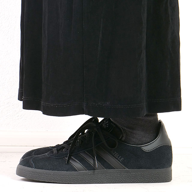 アディダス オリジナルス adidas Originals スニーカー ガゼル [EOZ88/CQ2809 SS24] GAZELLE メンズ・レディース 靴 シューズ ガッツレー コアブラック/コアブラック/コアブラック 正規取扱店