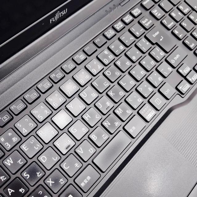 中古パソコン 中古 ノートパソコン Office付き 2021年製 第11世代 バッテリー良好 NVMe 自宅用 テレワーク 業務用 新品マウス 訳あり Windows11 Pro 富士通 LIFEBOOK A5511/G Core i3 8GB 15.6インチ 中古 パソコン ノートパソコン