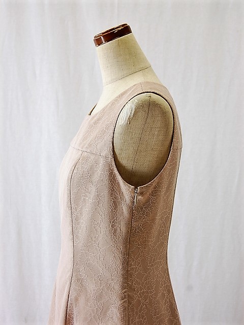 パーティードレス537 結婚式のワンピース 日本製 レース ゲストドレス お呼ばれドレス 演奏会 冬 即日発送 送料無料 発表会 の通販はau Pay マーケット ドレス大好き アバンティ