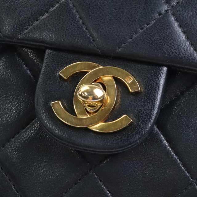 CHANEL シャネル マトラッセ 斜め掛けショルダーバッグ ブラック