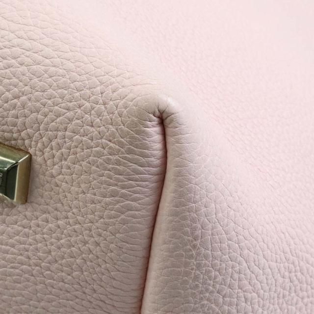 Salvatore Ferragamo サルヴァトーレフェラガモ ガンチーニ ショルダー