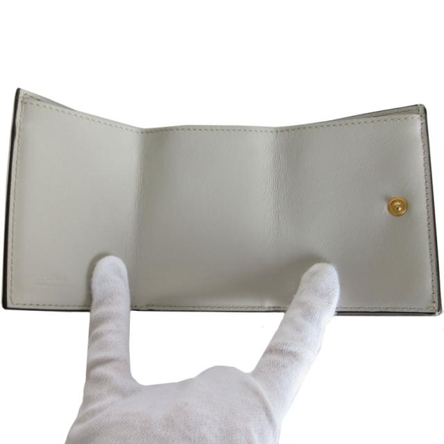 FENDI フェンディ 三つ折り財布 コンパクトウオレット ライトグレー