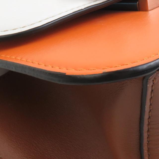 Valentino Garavani ヴァレンティノ ガラヴァーニ Vロゴ ショルダー