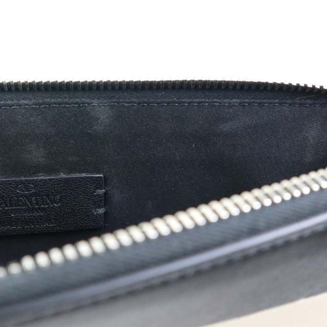 Valentino Garavani ヴァレンティノ ガラヴァーニ Vロゴ クラッチ