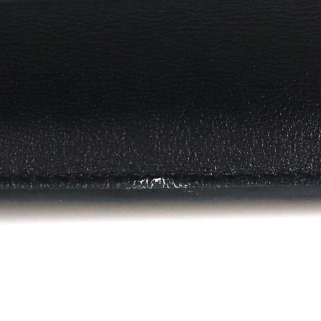 Valentino Garavani ヴァレンティノ ガラヴァーニ Vロゴ クラッチ