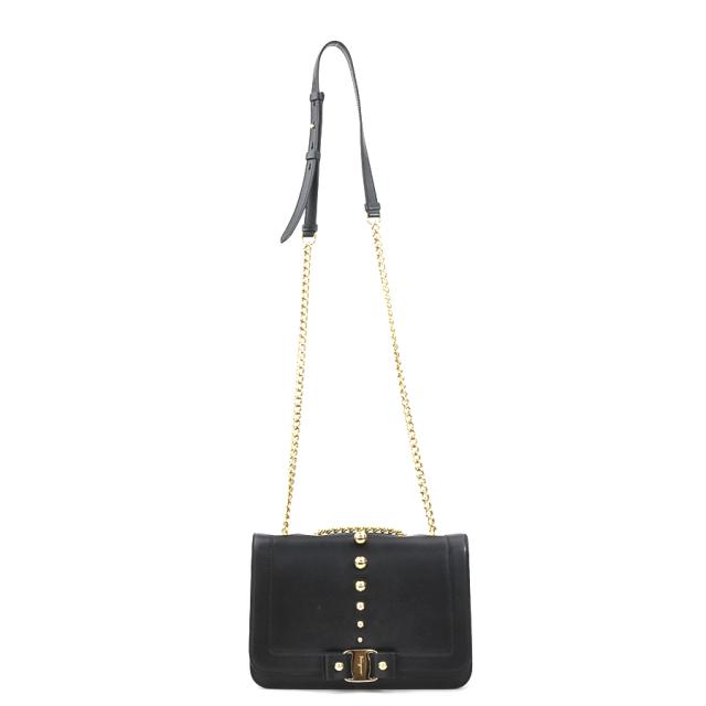 Salvatore Ferragamo サルヴァトーレフェラガモ ヴァラリボン