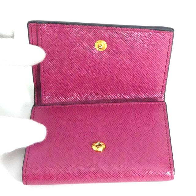 PRADA レッド 三つ折り財布
