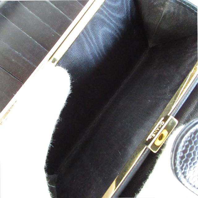 CHANEL 折り財布　二つ折り財布　SO BLACK CHANEL シャネル 二つ折り財布 SO BLACK ソーブラック AP0231