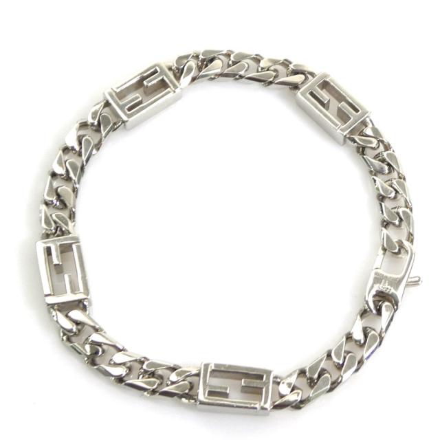 【FENDI】バレリーナ You wanted #FENDI deals – we delivered. Tap to shop 40