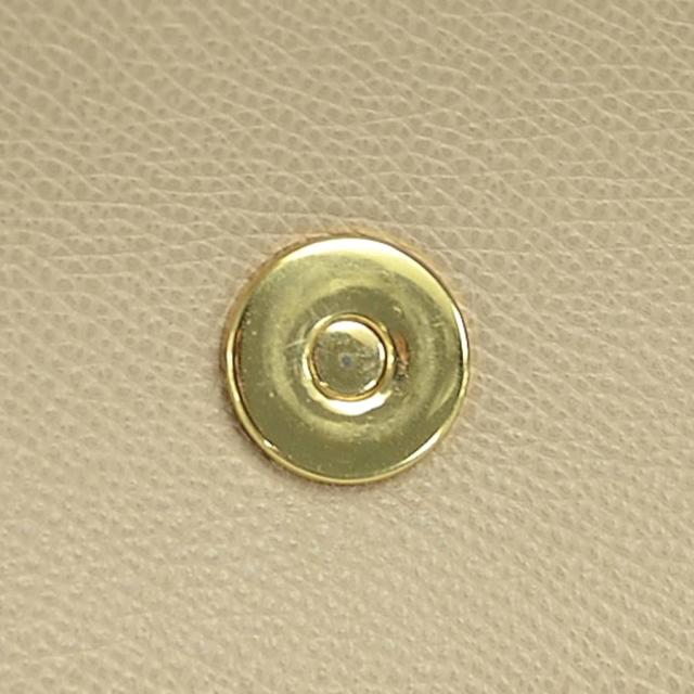 Salvatore Ferragamo サルヴァトーレフェラガモ ヴァラリボン