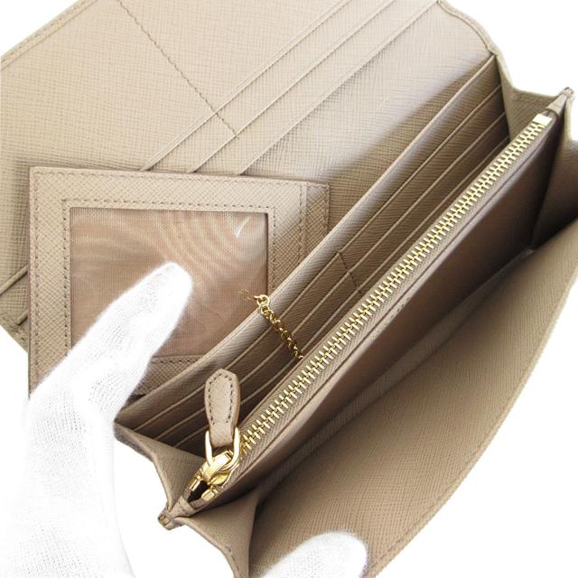 PRADA プラダ 二つ折り長財布 グレージュ 14059 レディース【中古】 s0598a