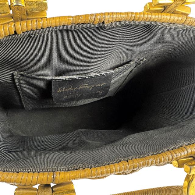 Salvatore Ferragamo サルヴァトーレフェラガモ ガンチーニ