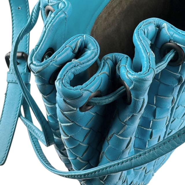 BOTTEGAVENETA ボッテガヴェネタ イントレチャート 斜め掛けショルダー