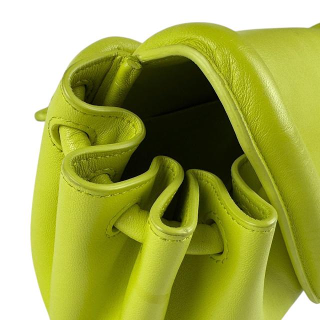 BOTTEGAVENETA ボッテガヴェネタ ビーク ショルダーバッグ グリーン