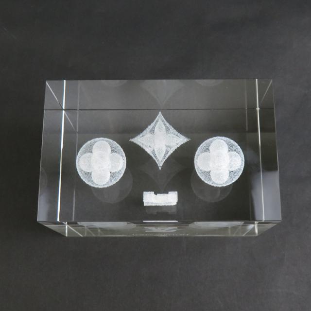 LOUIS VUITTON ルイ ヴィトン ノベルティ ペーパーウェイト クリア