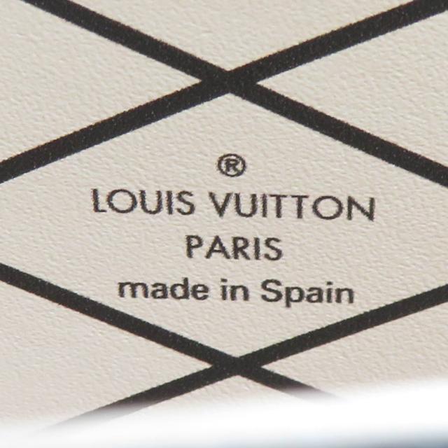 LOUIS VUITTON ルイ ヴィトン エッセンシャル トランク モノグラム