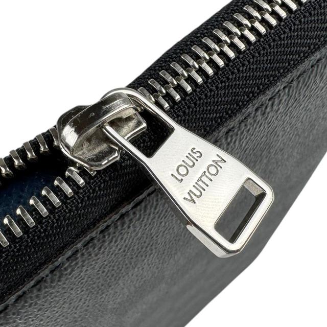 LOUIS VUITTON - ルイ ヴィトン LOUIS VUITTON iPadケース ダミエ グラフィット iPad エッセンシャル ダミエグラフィットキャンバス ブラック メンズ 送料無料【中古】 z4857 LOUIS VUITTON ルイ ヴィトン iPad エッセンシャル ダミエ グラ