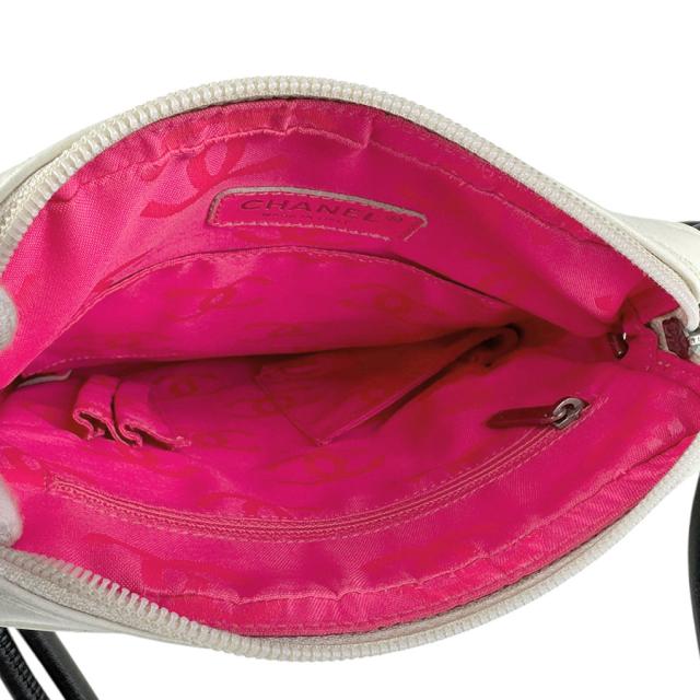 CHANEL シャネル ショルダーバッグ ホワイト×ブラック 14056