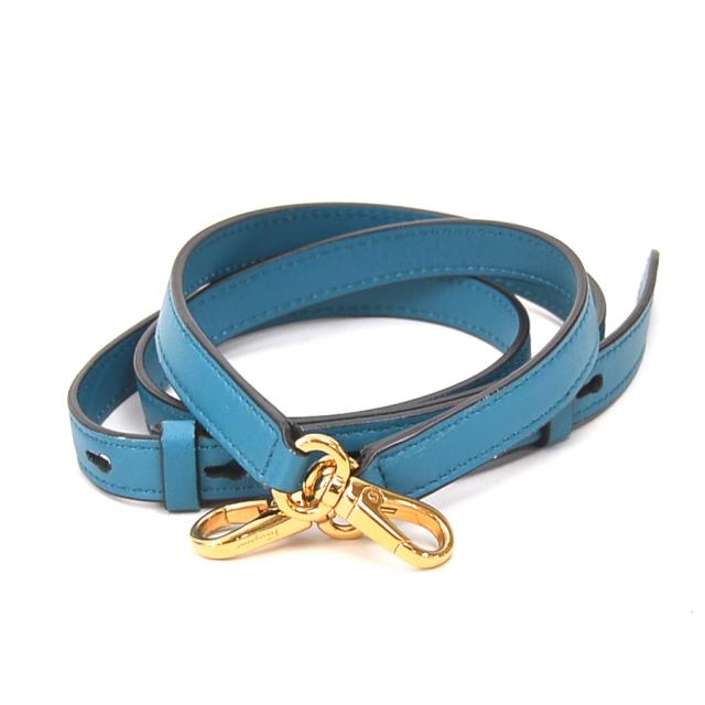 Salvatore Ferragamo サルヴァトーレフェラガモ ガンチーニ