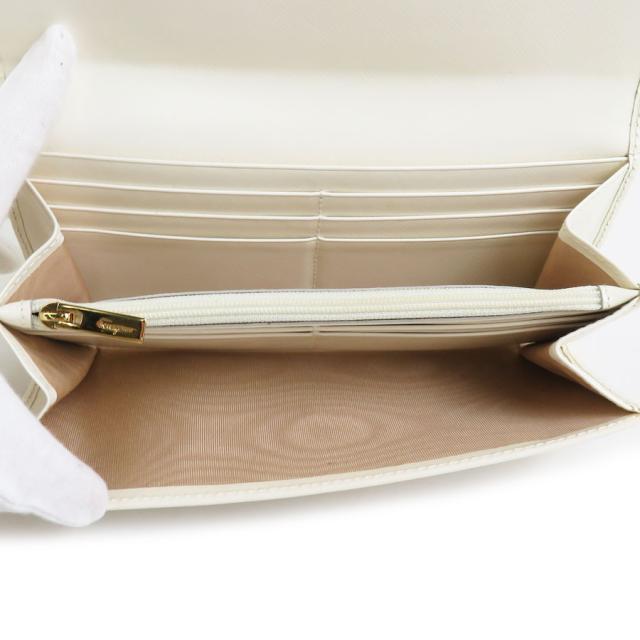 Salvatore Ferragamo サルヴァトーレフェラガモ 長財布 アイボリー