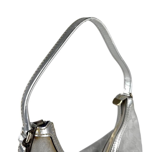 GUCCI グッチ インターロッキング 182491 ショルダーバッグ シルバー 14069 レディース【中古】 z5455 GUCCI グッチ インターロッキング 182491 ショルダーバッグ シルバー