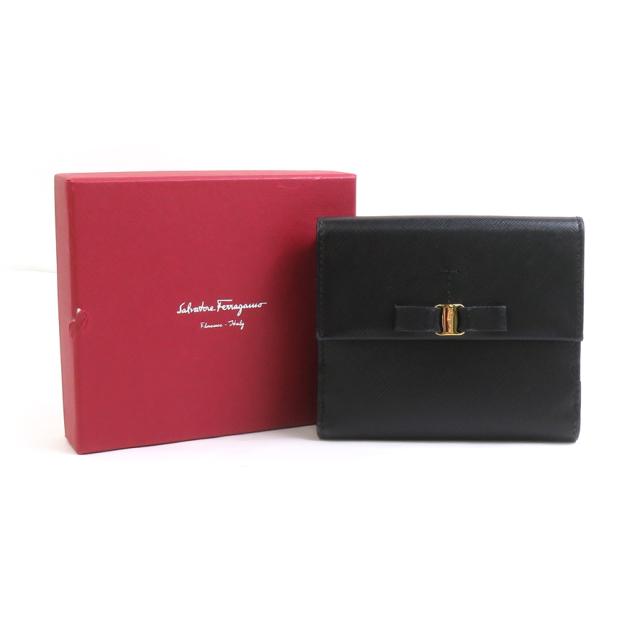 Salvatore Ferragamo サルヴァトーレフェラガモ ヴァラリボン 二つ折り財布 ブラック 14054 レディース【中古】 e60441a Salvatore Ferragamo サルヴァトーレフェラガモ ヴァラリボン