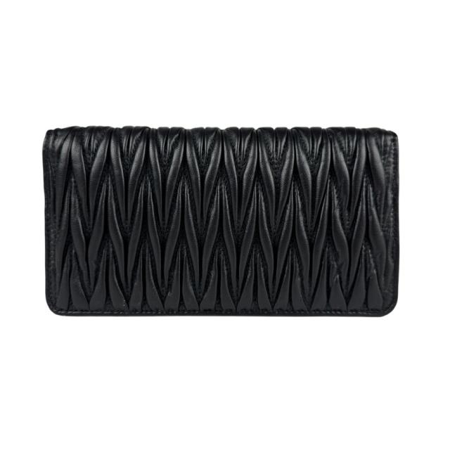 MIUMIU ミュウミュウ マテラッセ 5ZH029  チェーンウォレット ブラック 14054 レディース【中古】 z7979 MIUMIU ミュウミュウ マテラッセ 5ZH029 チェーンウォレット ブラック